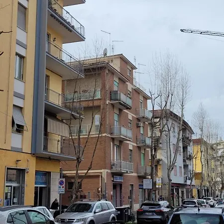 Apartment Gate 2 Rome - Your Near Rome Ciampino